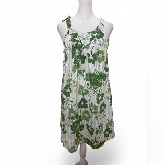 Guess Dresses & Skirts - Guess White and Green Floral dress